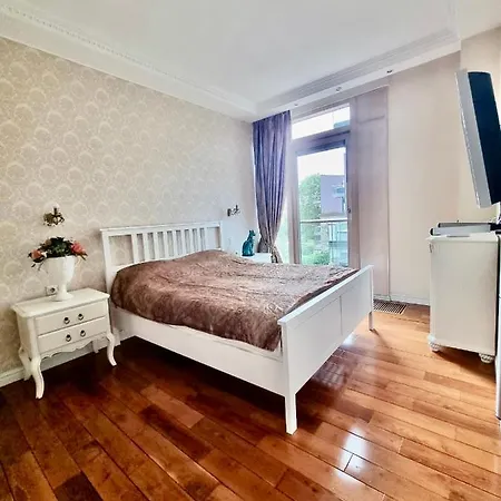Apartment Park *
